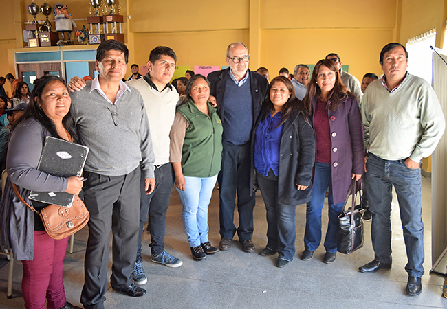 100719 Presidnete del IVUj junto pres 650x450