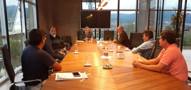 080420 GM Muro Trabajo Con UOCRA 1