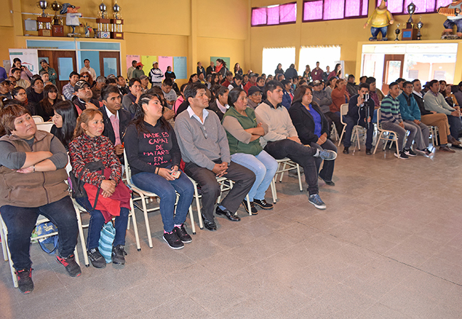 100719 Vecinos En 650x450