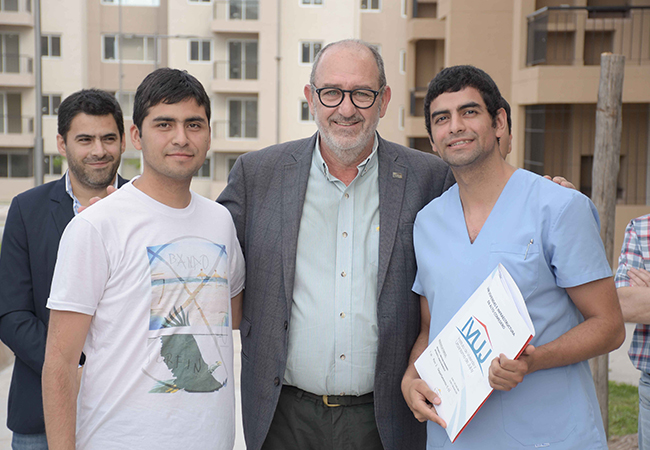 Web IVUJ Torres Del Alto Portada De Nota